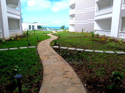 2bdrm Apartment in Nyali for sale - Image 6