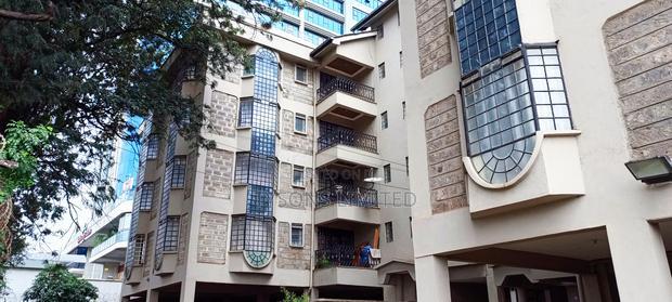 3bdrm Townhouse / Terrace in Kilimani, Hurlingham for rent