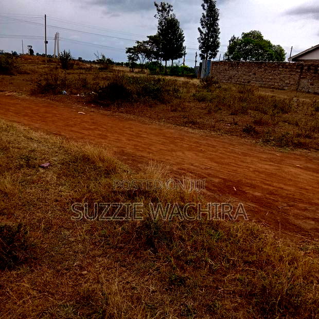 40*80plots for Sale at Kabati Gikono.200 Off Progas Tarmac