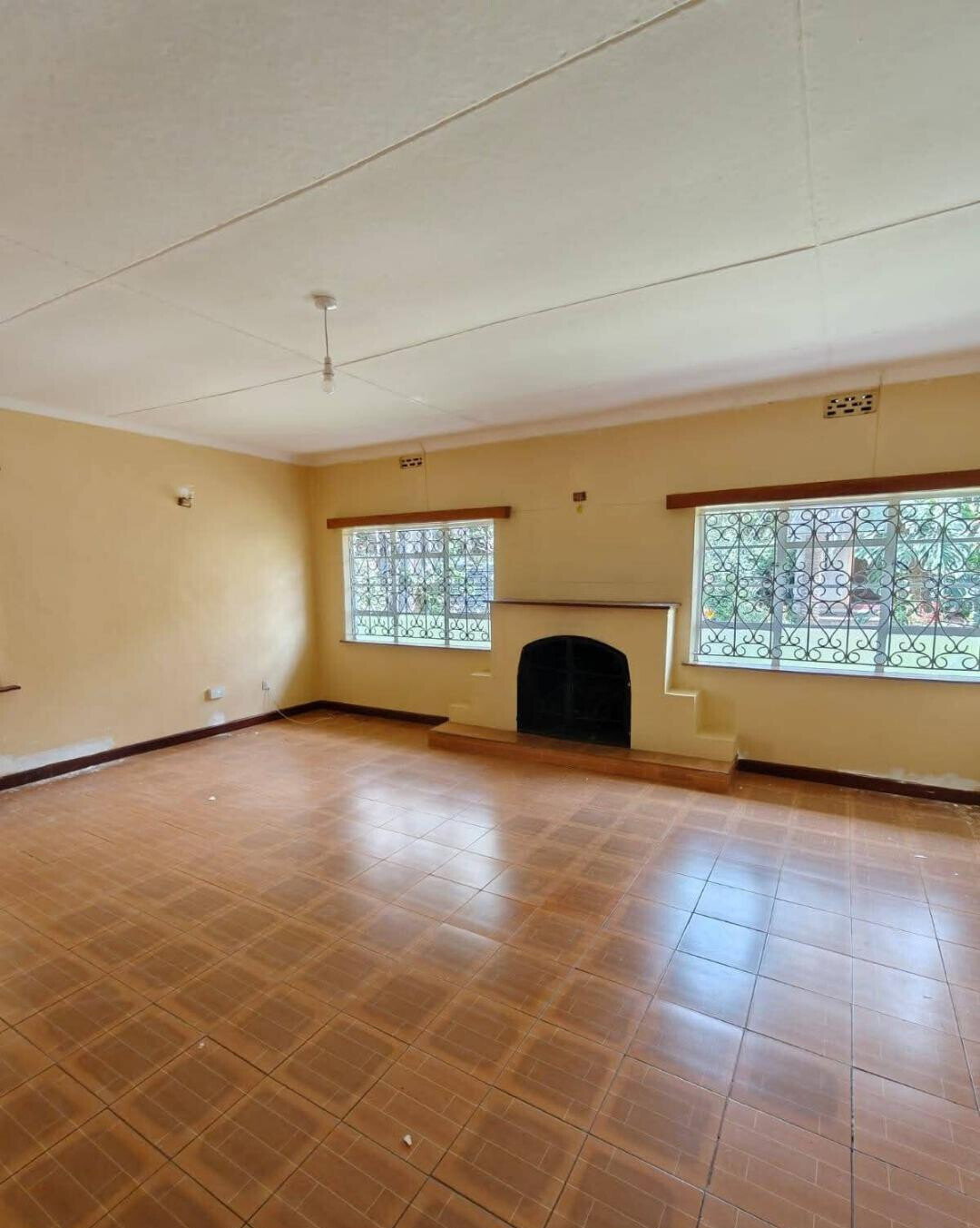 Half Acre Garden Home at KSh 180K