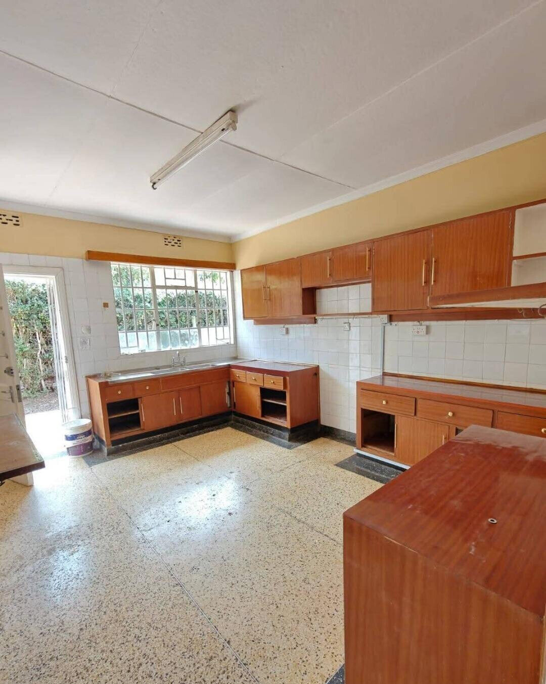 Half Acre Garden Home at KSh 180K
