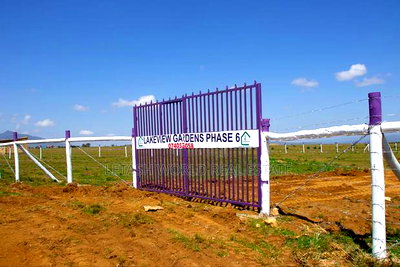 Great Views for a Good Price , Only - Image 4