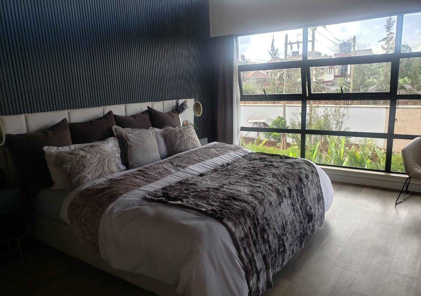 4BR All-Ensuite Townhouse with Fitted Kitchen & Garden - Runda