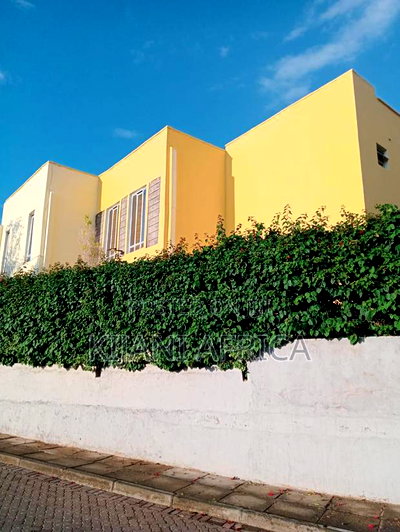 4bdrm Maisonette in Joska for sale - Image 12