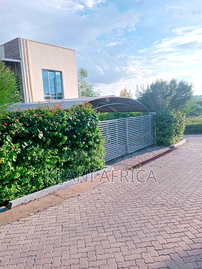 4bdrm Maisonette in Joska for sale - Image 13