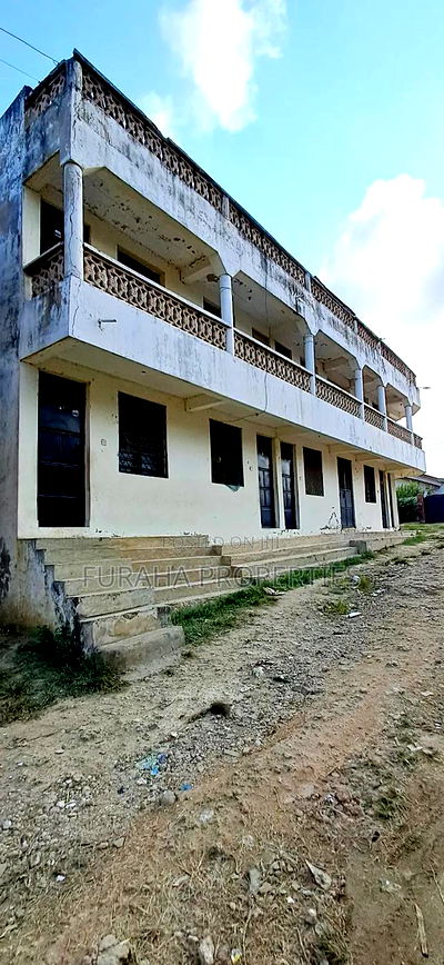 1bdrm Block of Flats in Bamburi Kiembeni for sale - Image 4