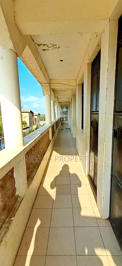 1bdrm Block of Flats in Bamburi Kiembeni for sale - Image 7