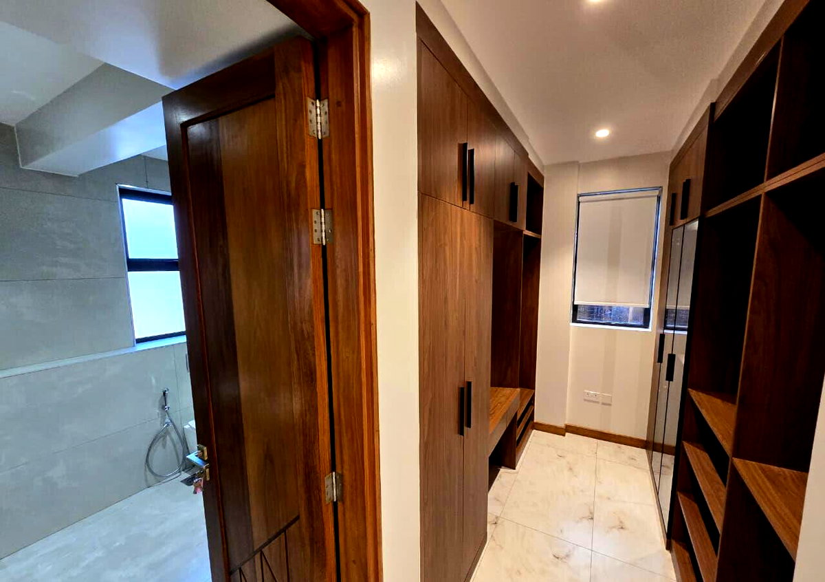 3BR All-Ensuite with Walk-In Closet & Scenic Balcony - Nyali
