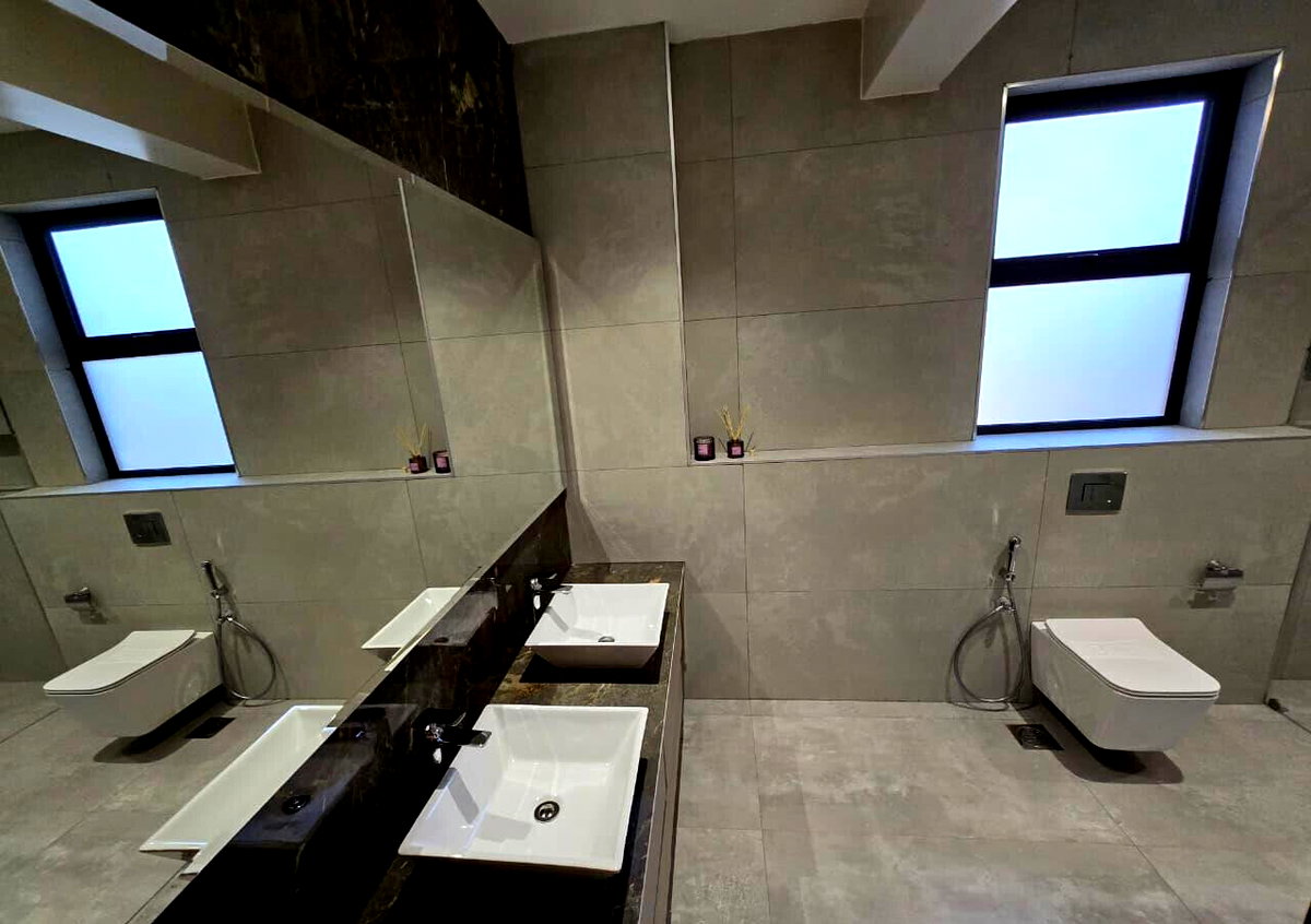 3BR All-Ensuite with Walk-In Closet & Scenic Balcony - Nyali