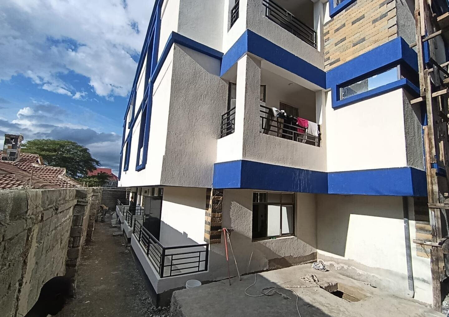 2BR Cash Cow in Safaricom 1 - Kitengela
