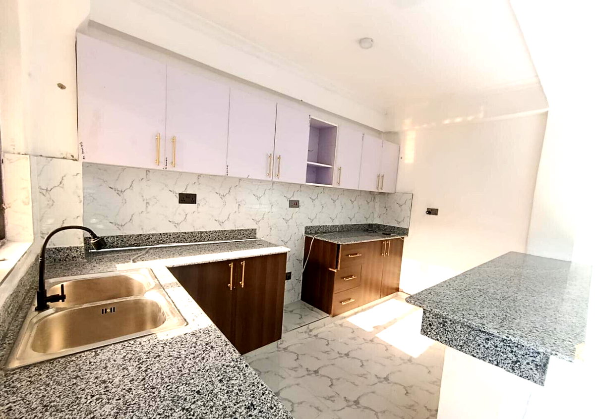 2BR Cash Cow in Safaricom 1 - Kitengela
