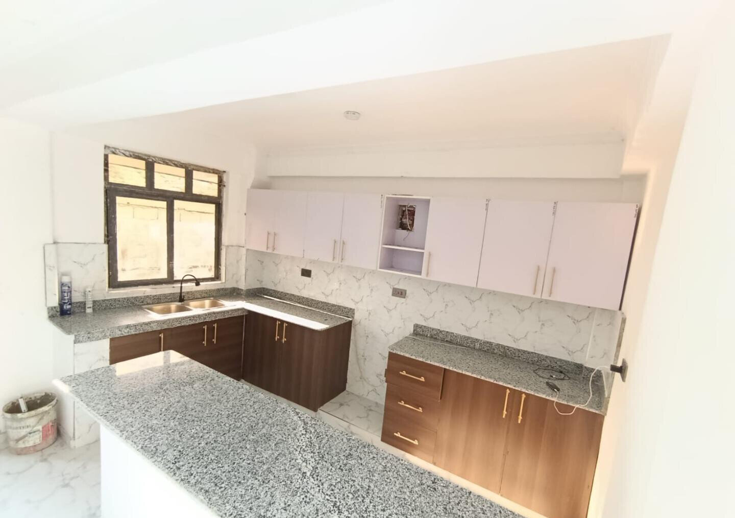 2BR Cash Cow in Safaricom 1 - Kitengela