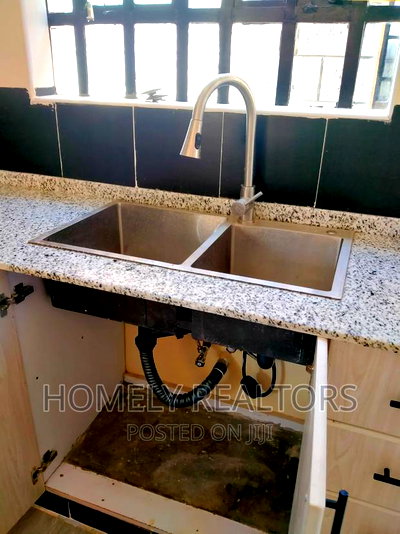 4bdrm Maisonette in Rongai Kanisani, Nkoroi for sale - Image 5