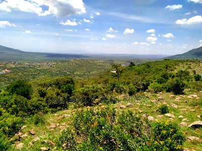 4 Acres in Kiserian Kona Baridi. Has a Nice View of Magadi - Image 7