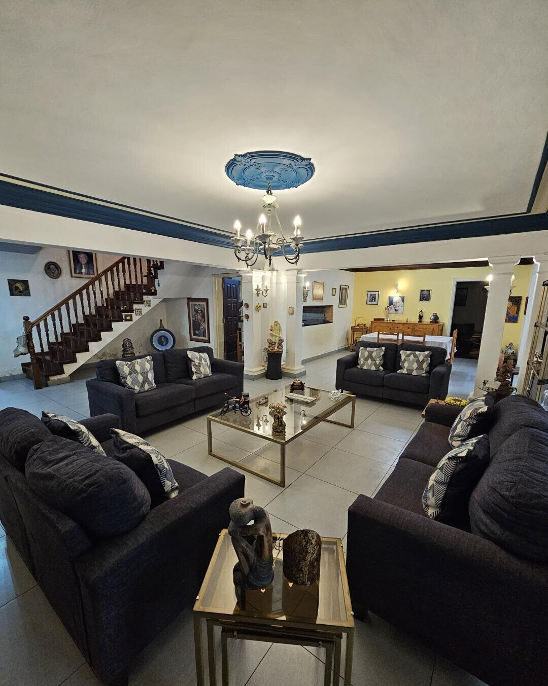 5-Bed Townhouse on 0.533 Acres with Big Garden - Muthaiga