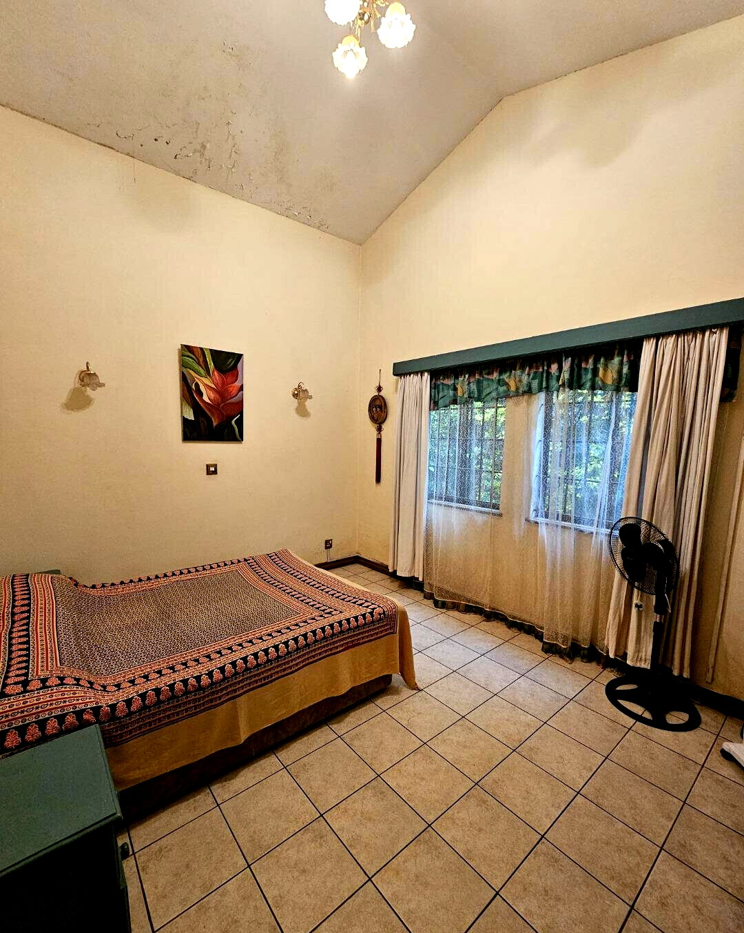 5-Bed Townhouse on 0.533 Acres with Big Garden - Muthaiga