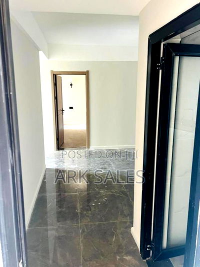 2bdrm Apartment in Apple Tree, Hotel 67 Area for sale - Image 3