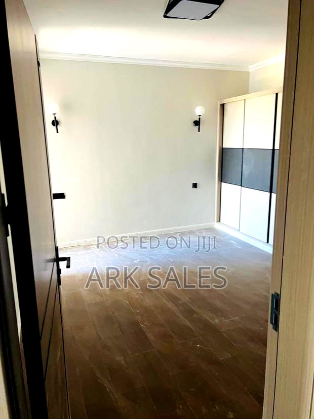 2bdrm Apartment in Apple Tree, Hotel 67 Area for sale