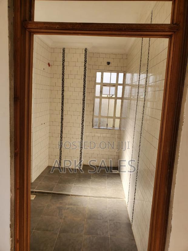 5bdrm House in Ngecha for sale