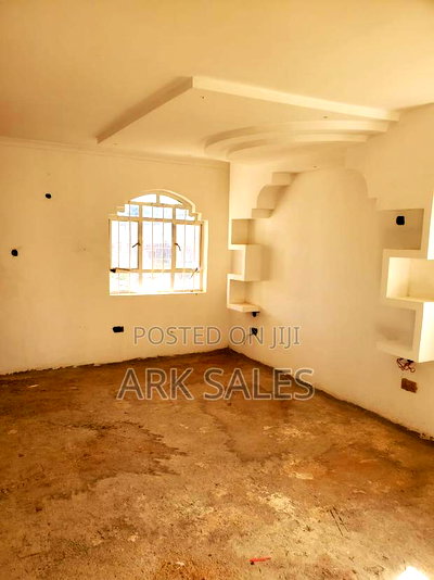 5bdrm House in Ngecha for sale - Image 2