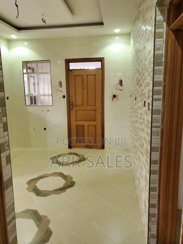 5bdrm House in Ngecha for sale