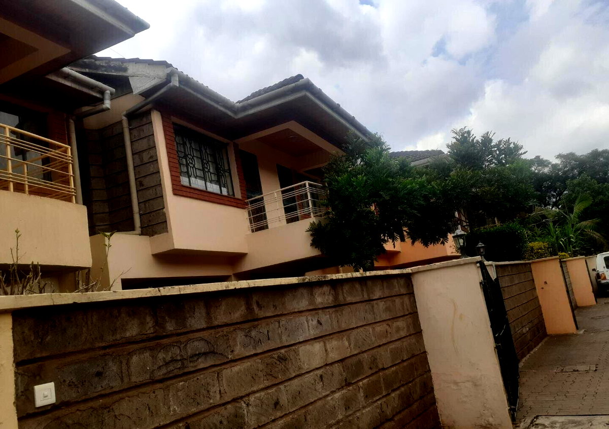 5-Bed Townhouse with Reliable Water & Security - Lavington