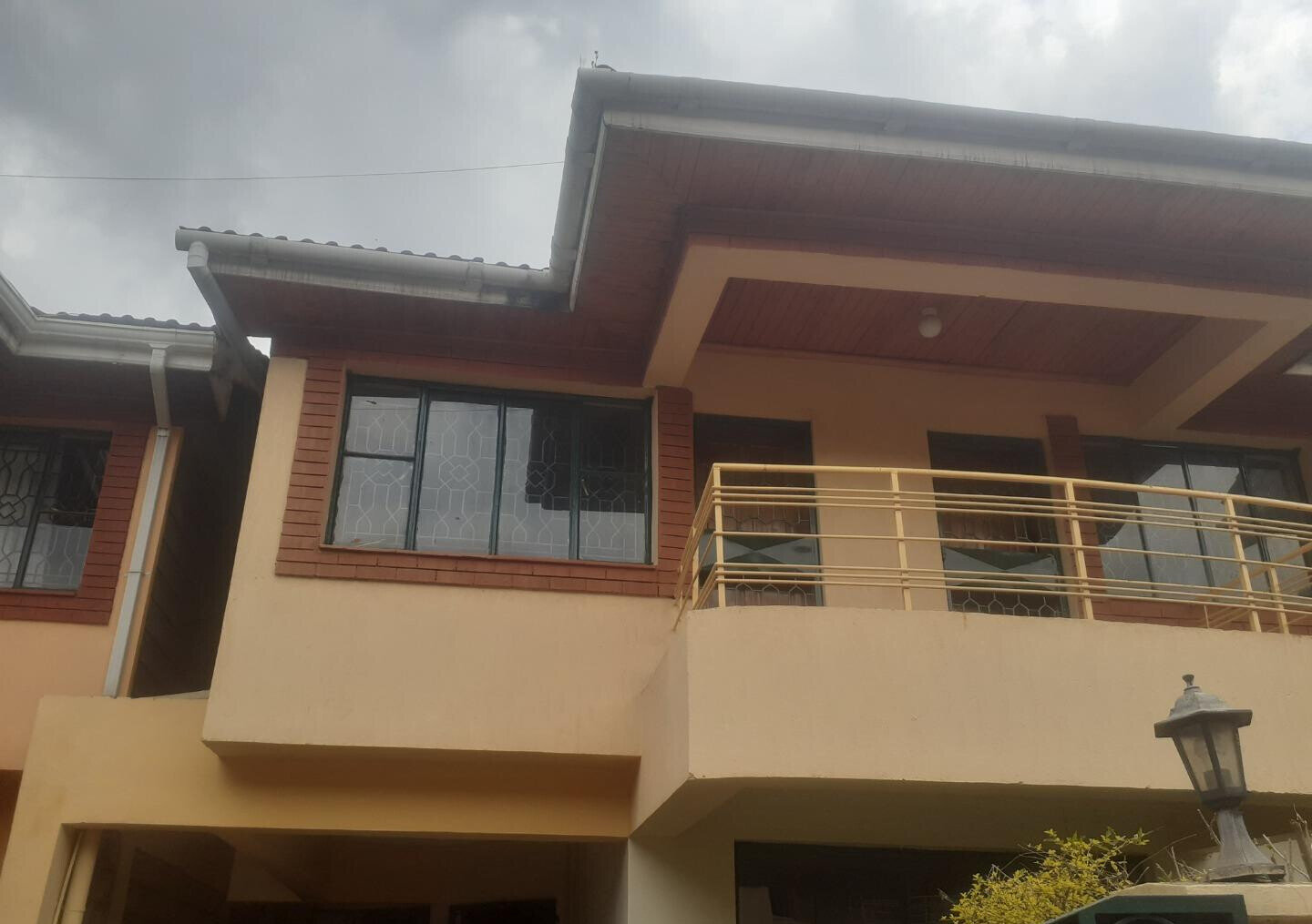 5-Bed Townhouse with Reliable Water & Security - Lavington