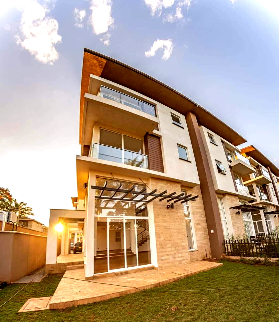 4-Ensuite Townhouse with Private Garden & Clubhouse - Lavington