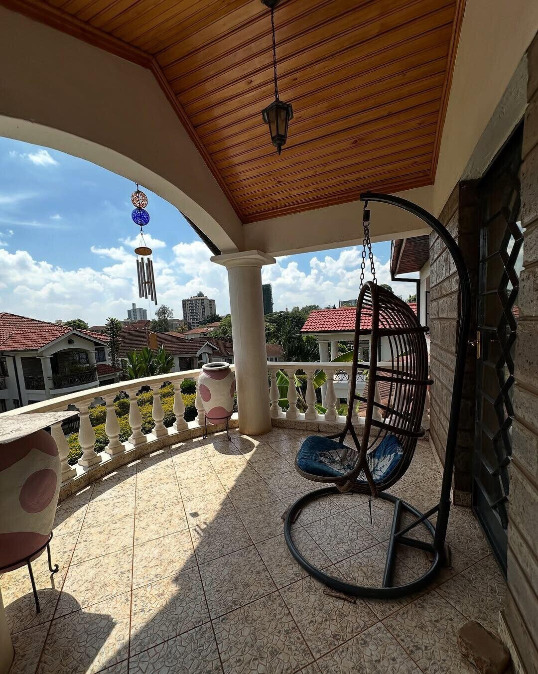 4-Ensuite Townhouse with Pool & Generator - Westlands
