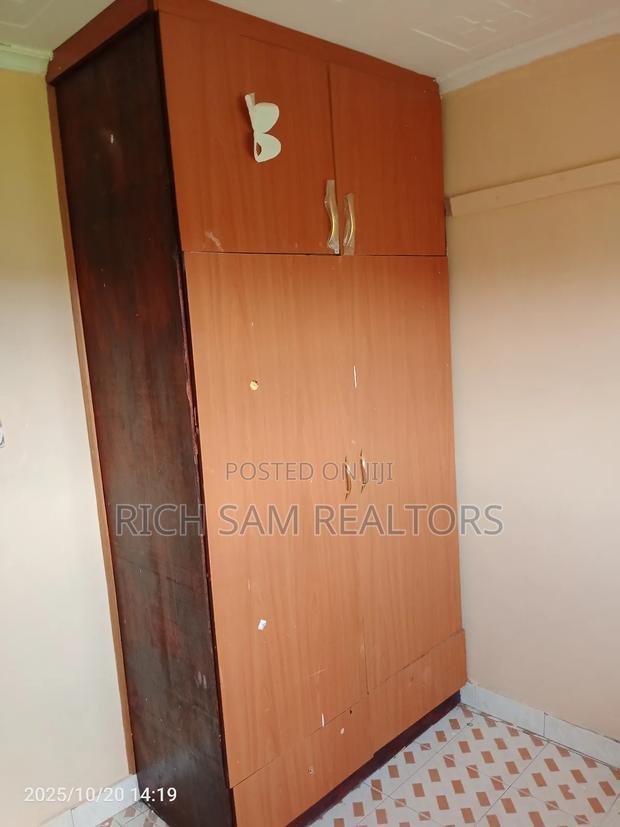 3bdrm Bungalow in Kiamunyi, Nakuru Town West for rent