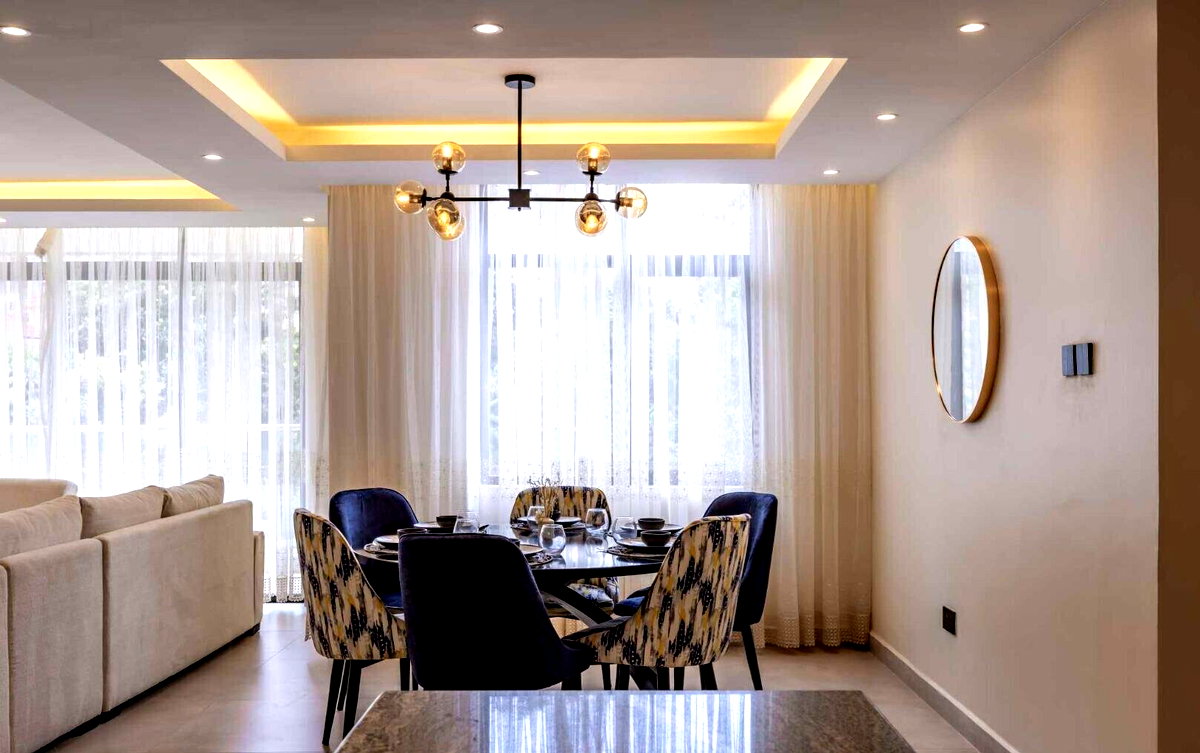 2BR Luxury Apartment with High-Speed Lifts & Gym - Westlands