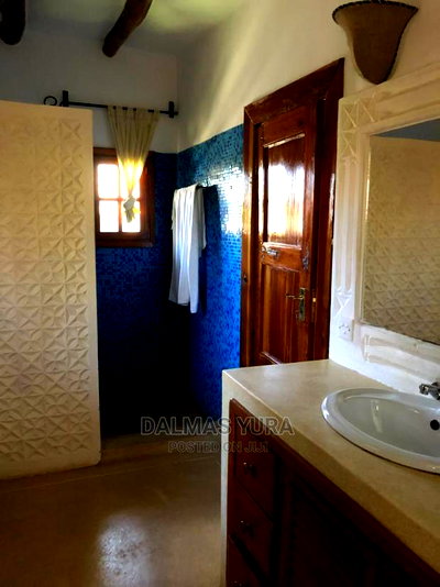 Furnished 2bdrm House in Casuarina, Malindi, Town Centre for sale - Image 5