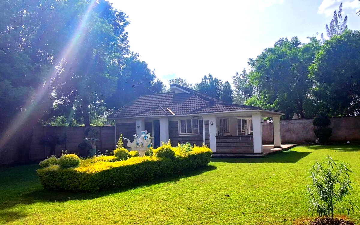 4BR All-Ensuite Mansion with Guest House & Gym - Runda