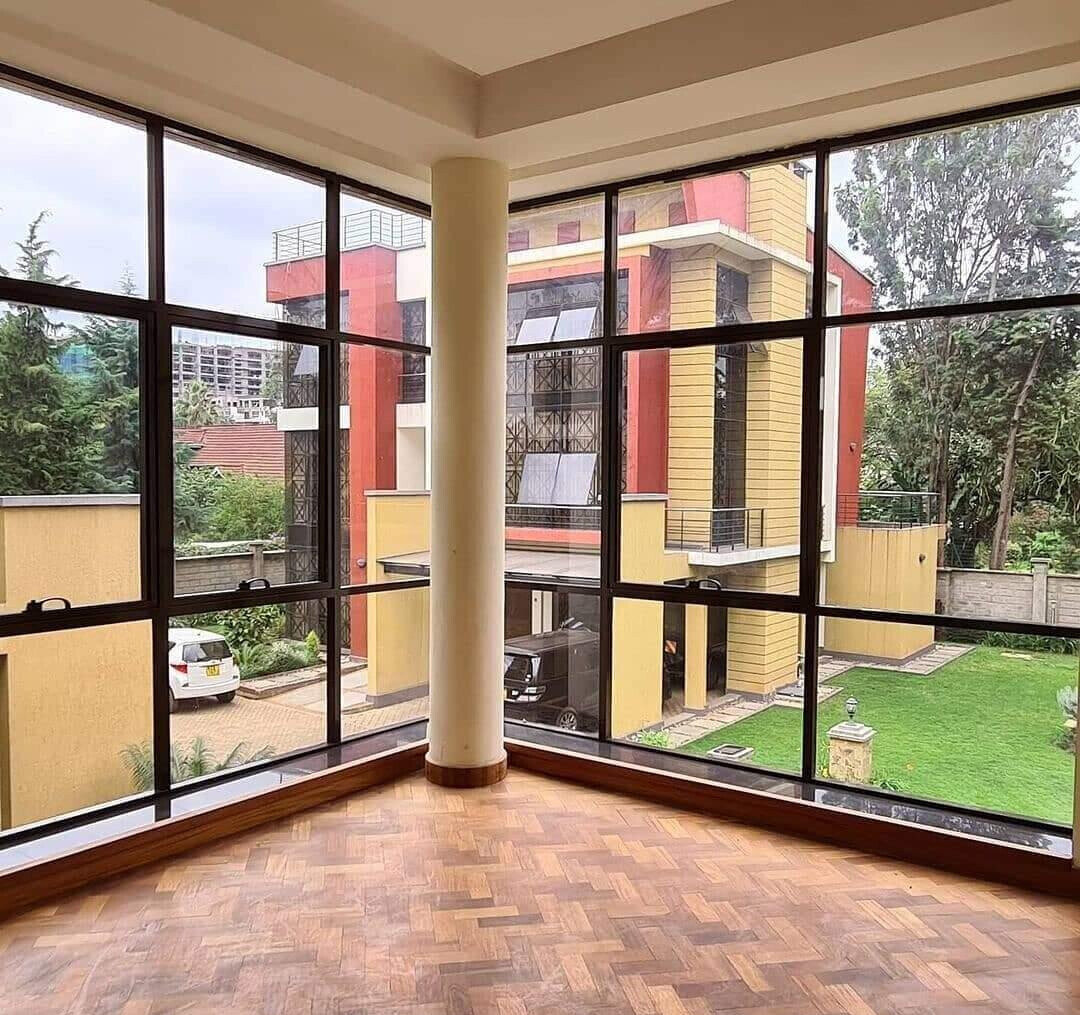 5-Ensuite Townhouse with Huge Terrace in Leafy Lavington