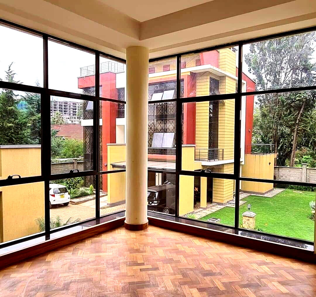 5-Ensuite Townhouse with Huge Terrace in Leafy Lavington