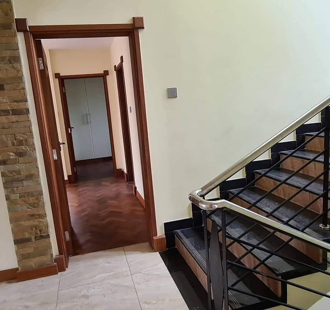 5-Ensuite Townhouse with Huge Terrace in Leafy Lavington