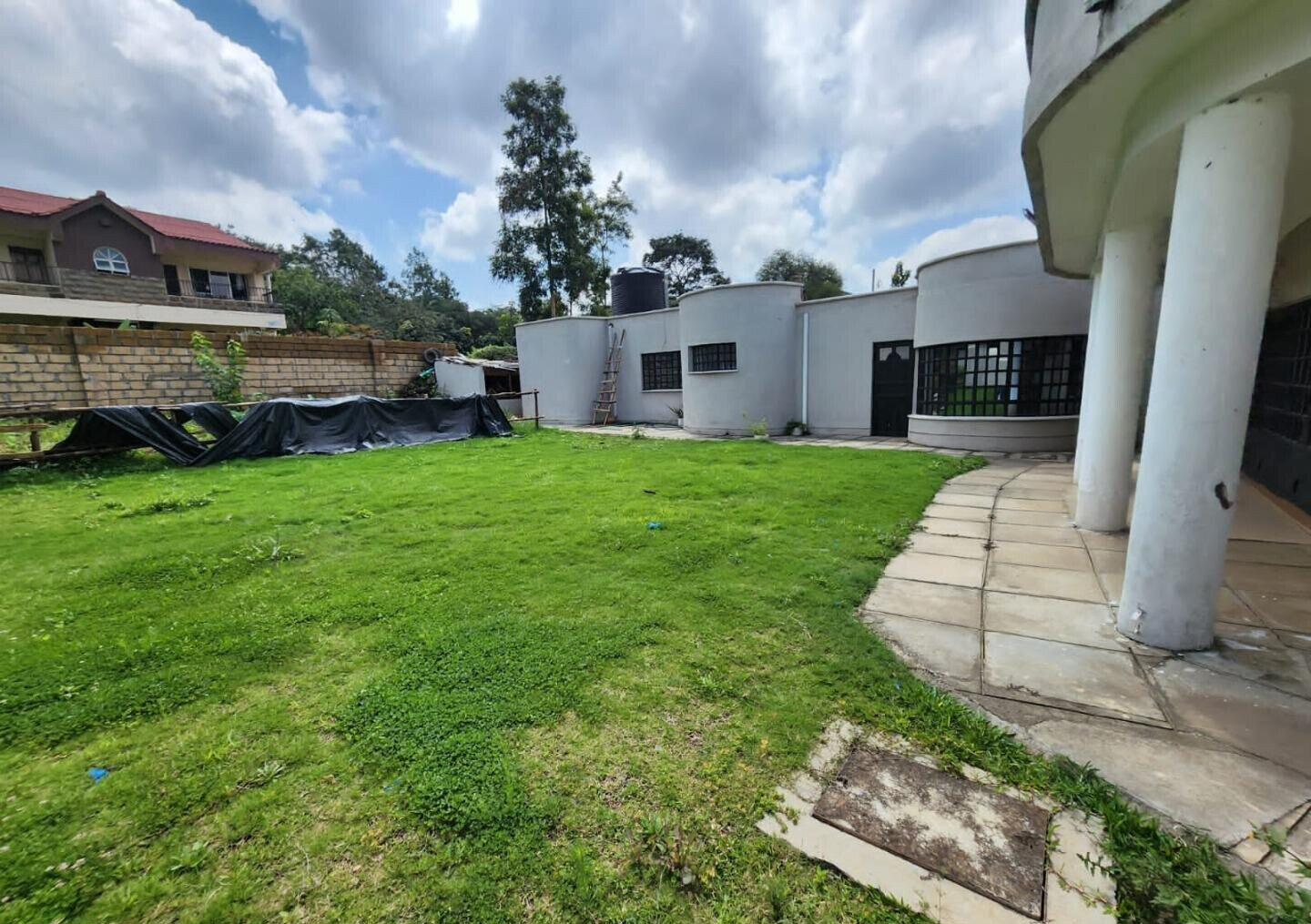 Cozy 1BR Garden Cottage for KSh 80K