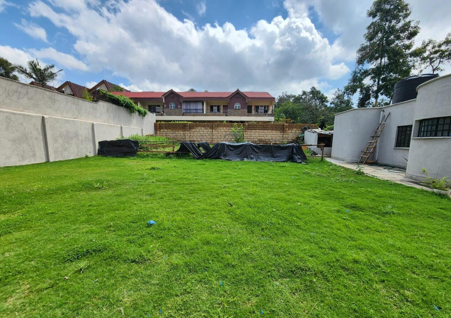 Cozy 1BR Garden Cottage for KSh 80K