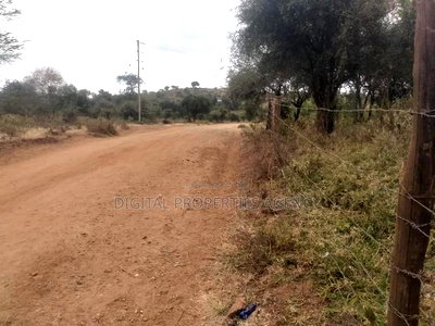 10.8 Acres Near Salama Town With 300mts From Mombasa - Image 2