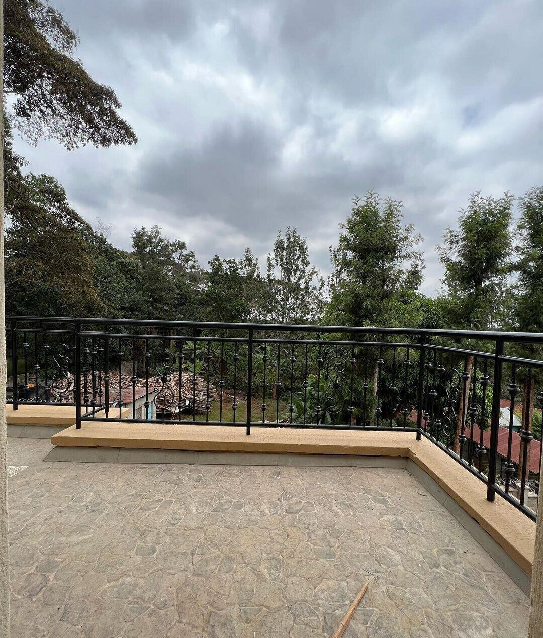 5BR All-Ensuite Townhouse with Rooftop Terrace – Windsor, Nairobi
