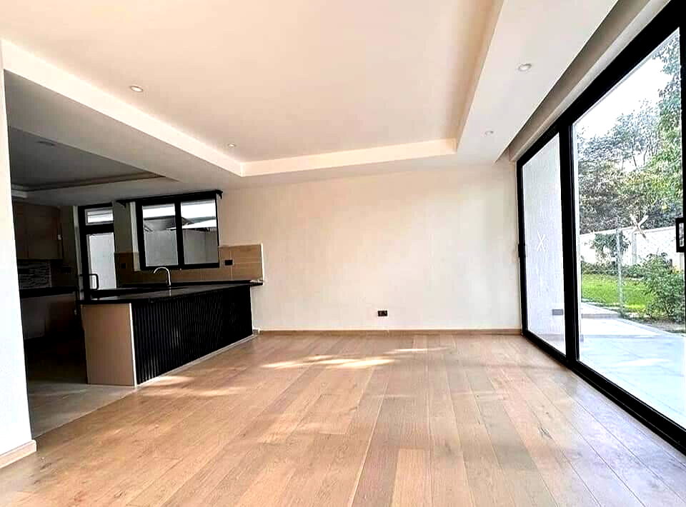 Brand New 4-Bed Townhouse with Two Kitchens - Lavington Mall Area