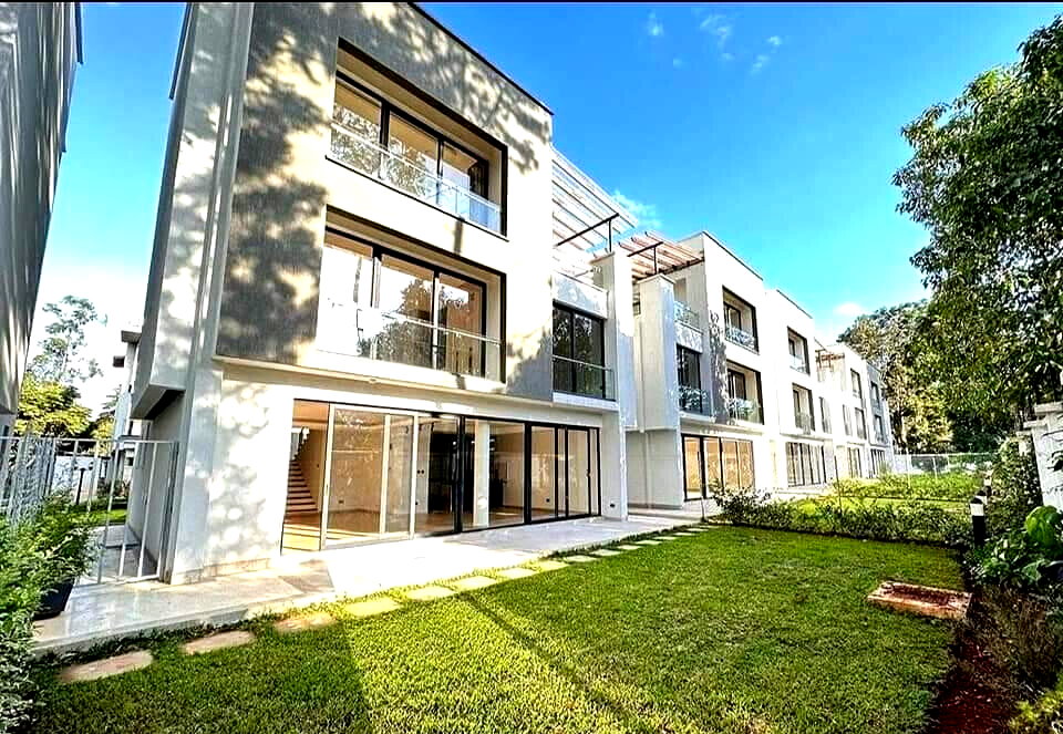Brand New 4-Bed Townhouse with Two Kitchens - Lavington Mall Area