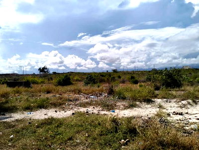 For Sale 10acres Beachfront Land in Watamu - Image 5