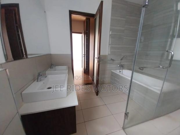 4bdrm Townhouse/Terrace in Garden Estate, Nairobi Central for sale