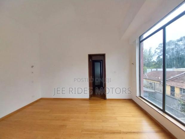 4bdrm Townhouse/Terrace in Garden Estate, Nairobi Central for sale