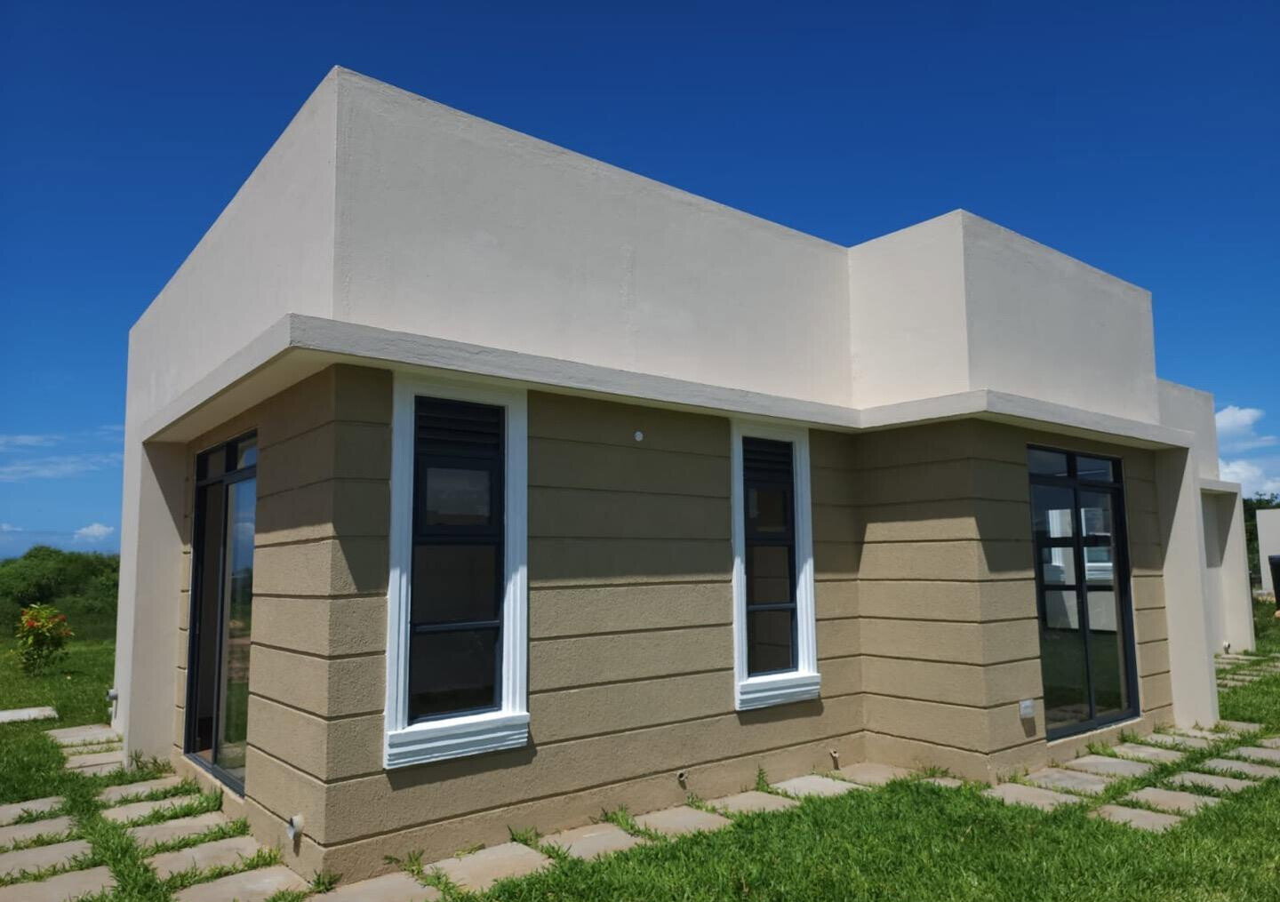 4BR Off-Plan Townhouse with DSQ & Pool Access - Vipingo