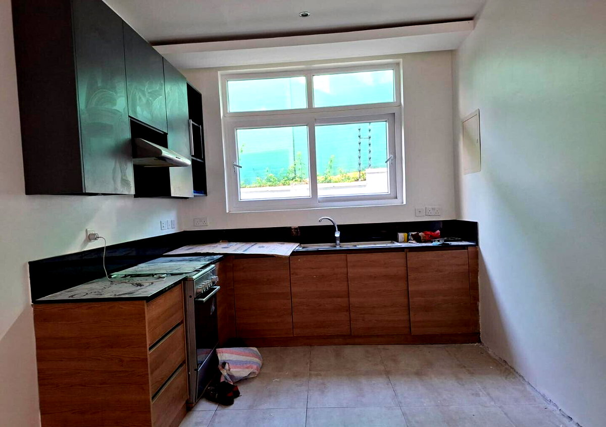 0.21 Acre 5BR Haven in Runda