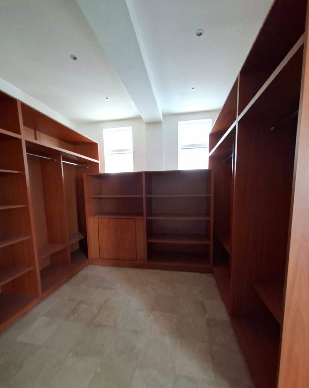 0.21 Acre 5BR Haven in Runda