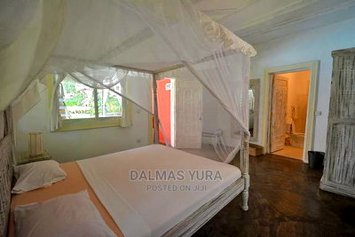 Furnished 9bdrm Villa in Malindi for sale - Image 5