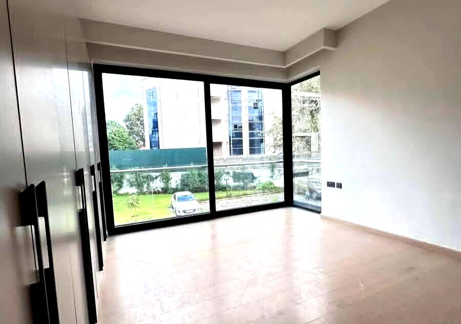 4-Ensuite Townhouse with Backup Generator & 14,000L Water - Lavington